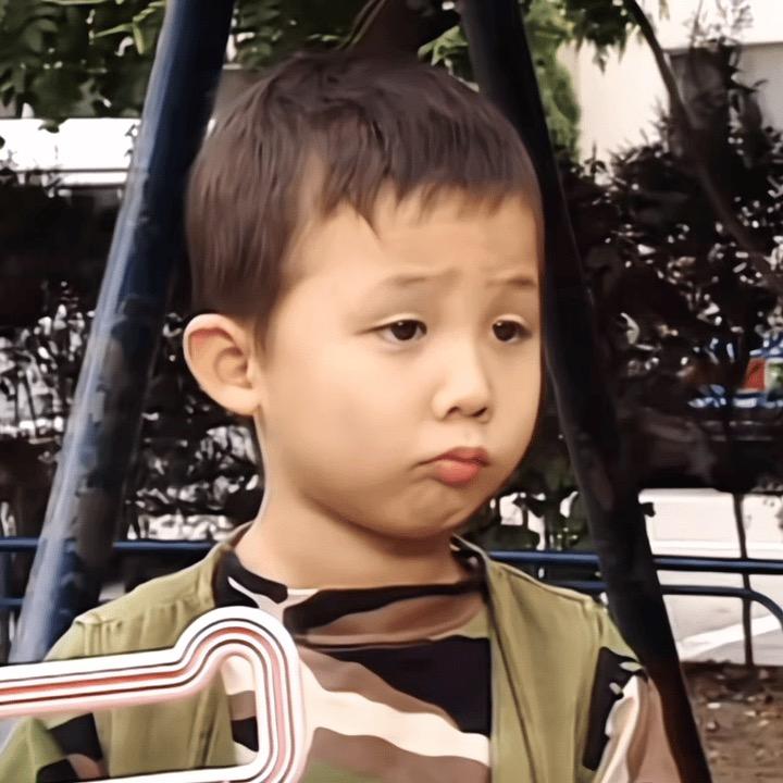 葡萄进化成恐龙对你肘击
