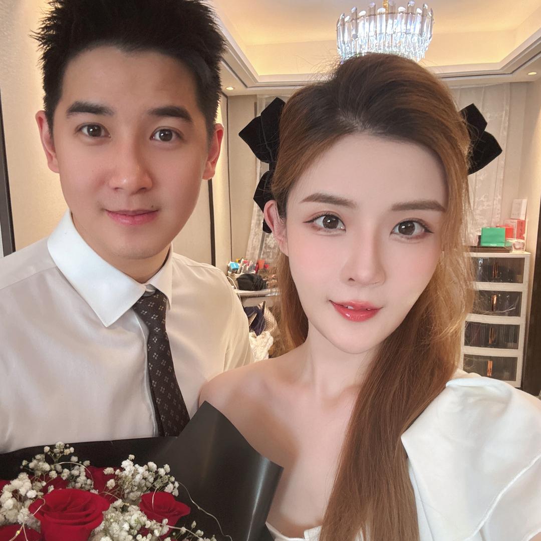 暖男阿勋和小白