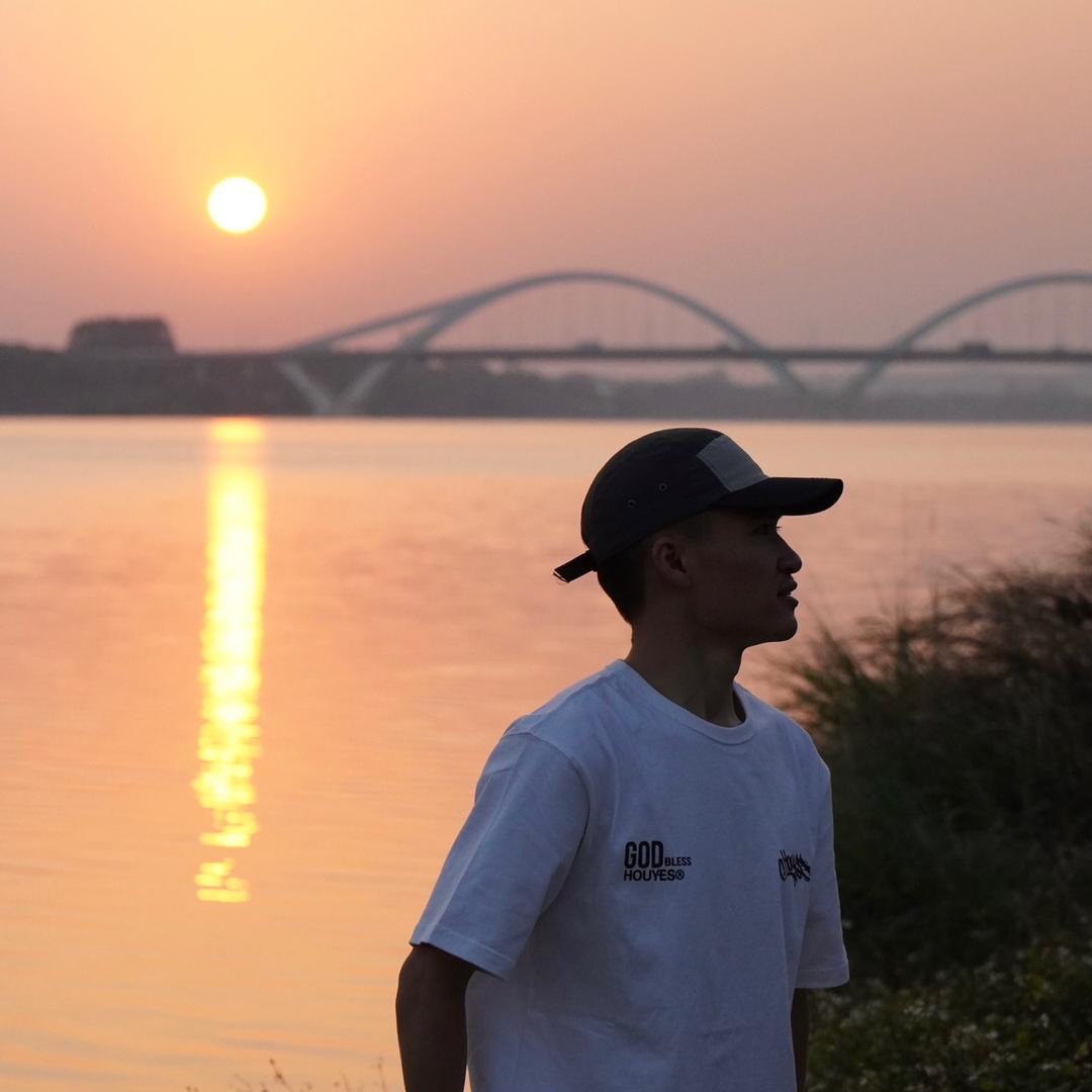 阿诚的生活