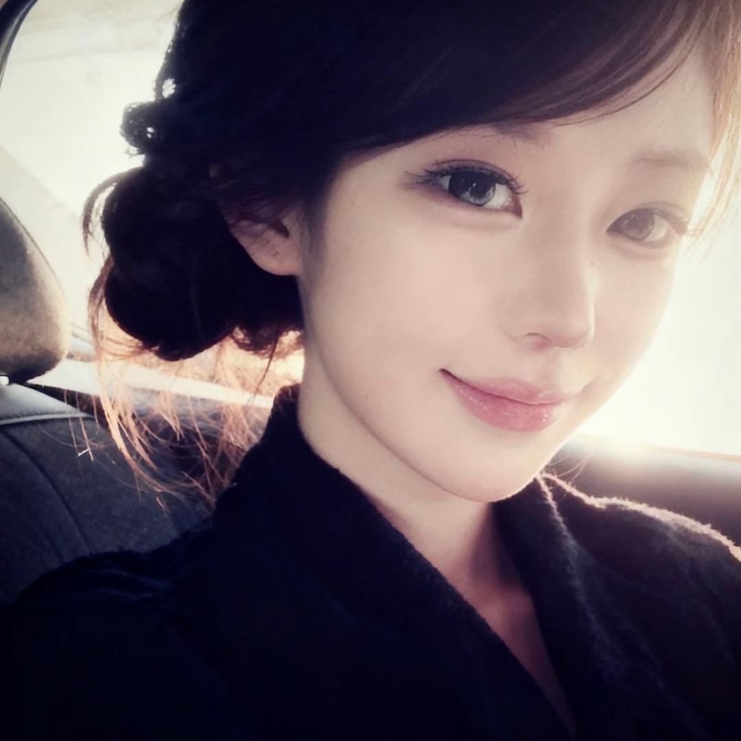 江小白白