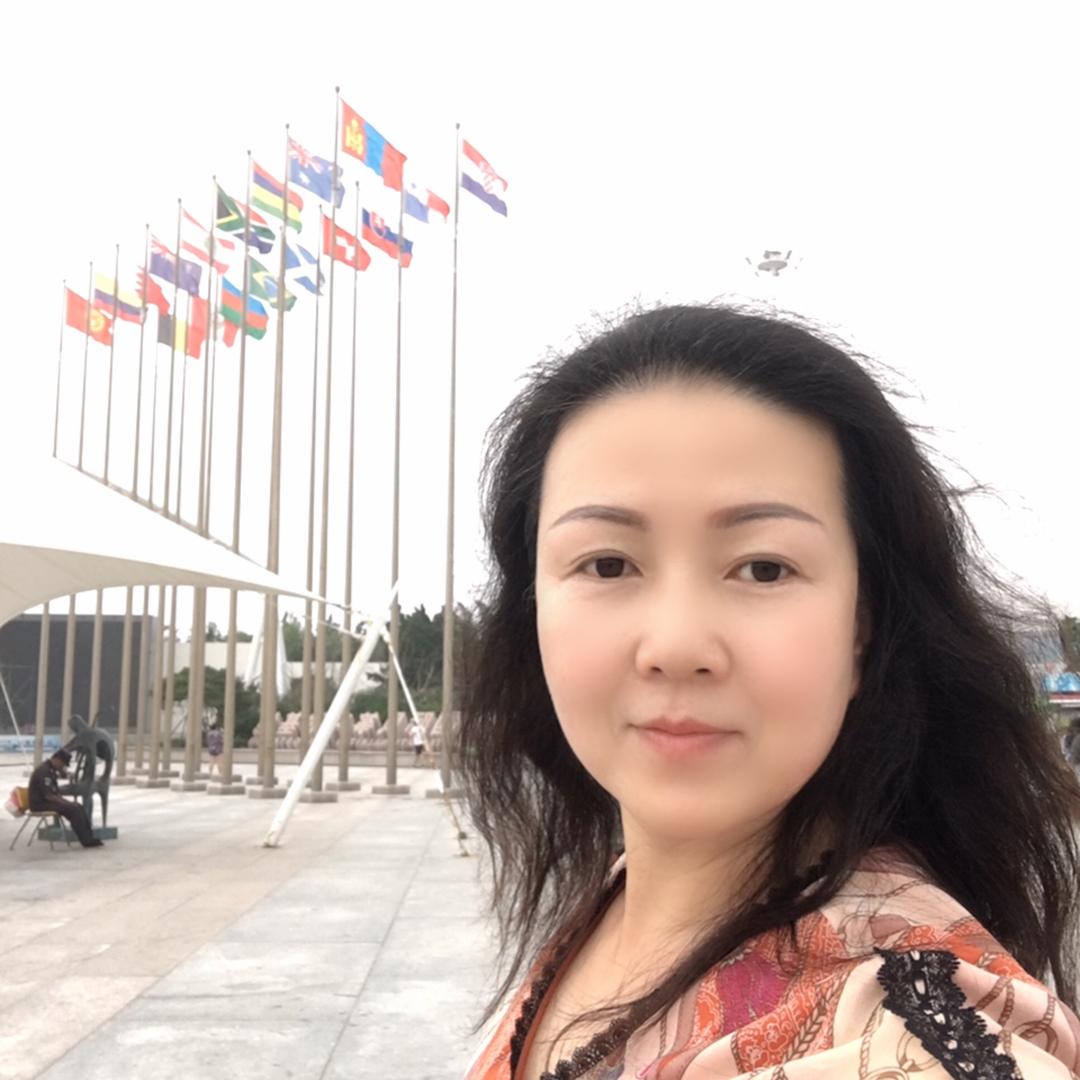 总是在忙的静静