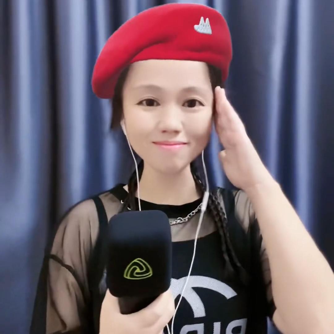 @小霞