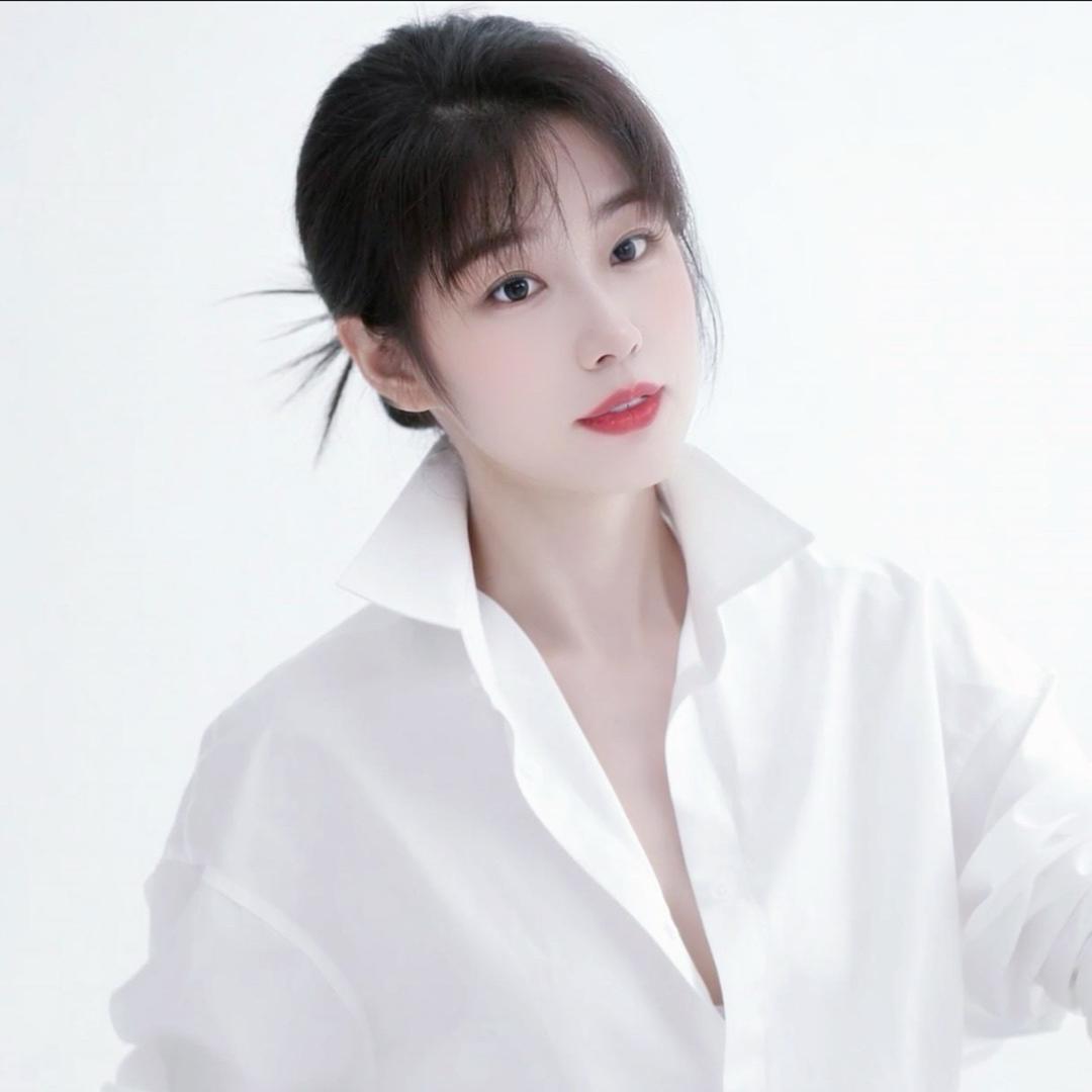 常宁明星衣橱凤姐