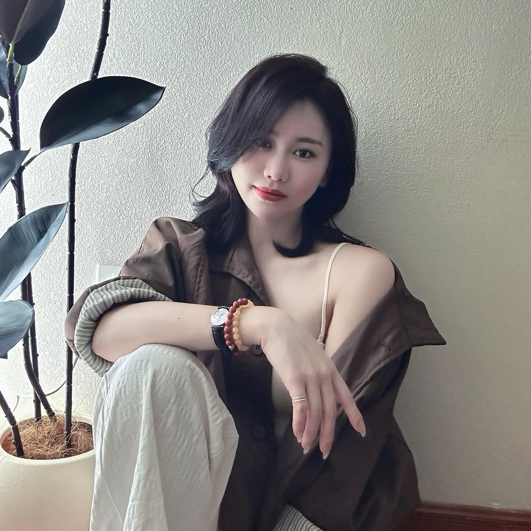 金祥路靓丽美甲官方号