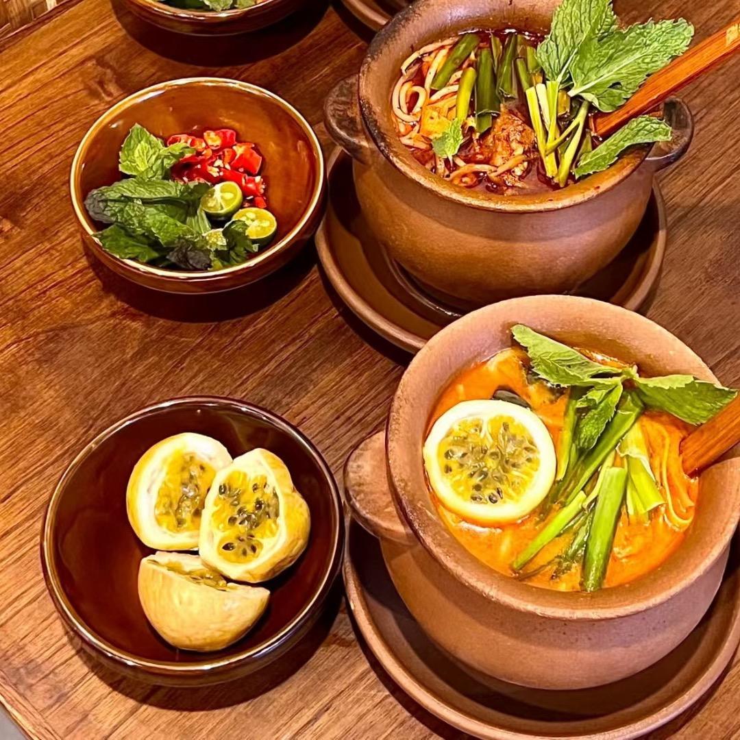 东门里·蘸水罐罐米线