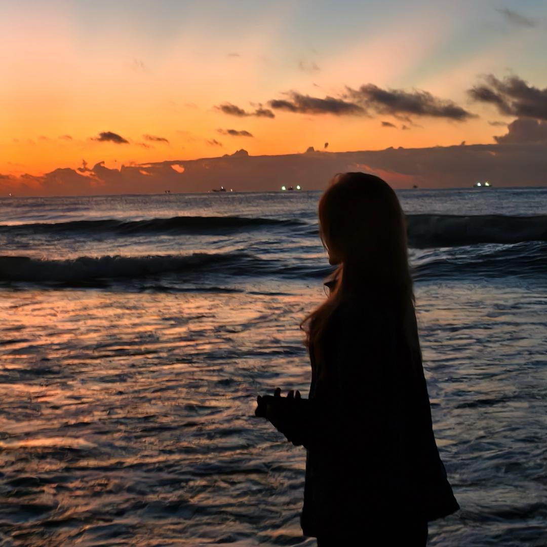 懒大王_（努力赚钱ing）