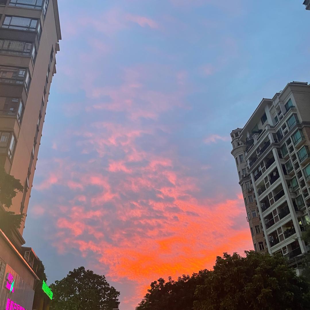 小明纯爱吃