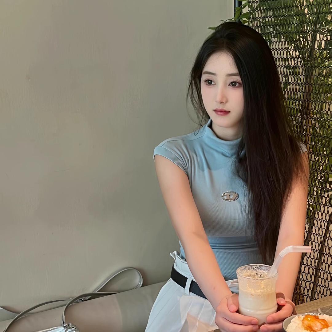 SHI服饰
