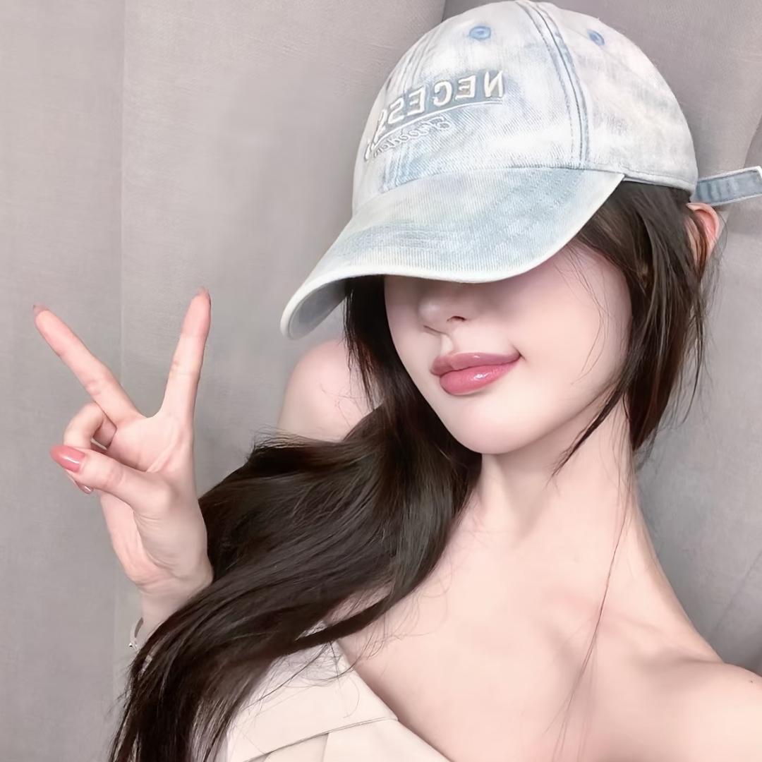Clara.
