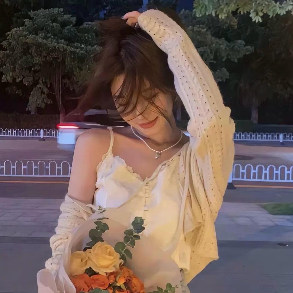 小妍不胖