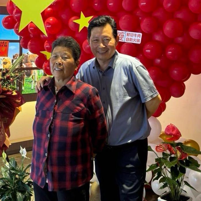 六零后的餐饮人（东华哥）