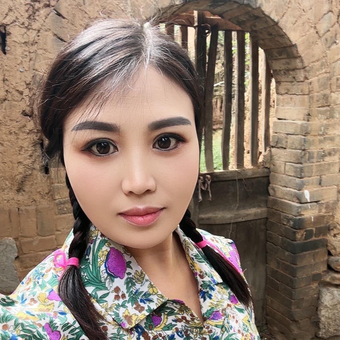 乡村霞妹