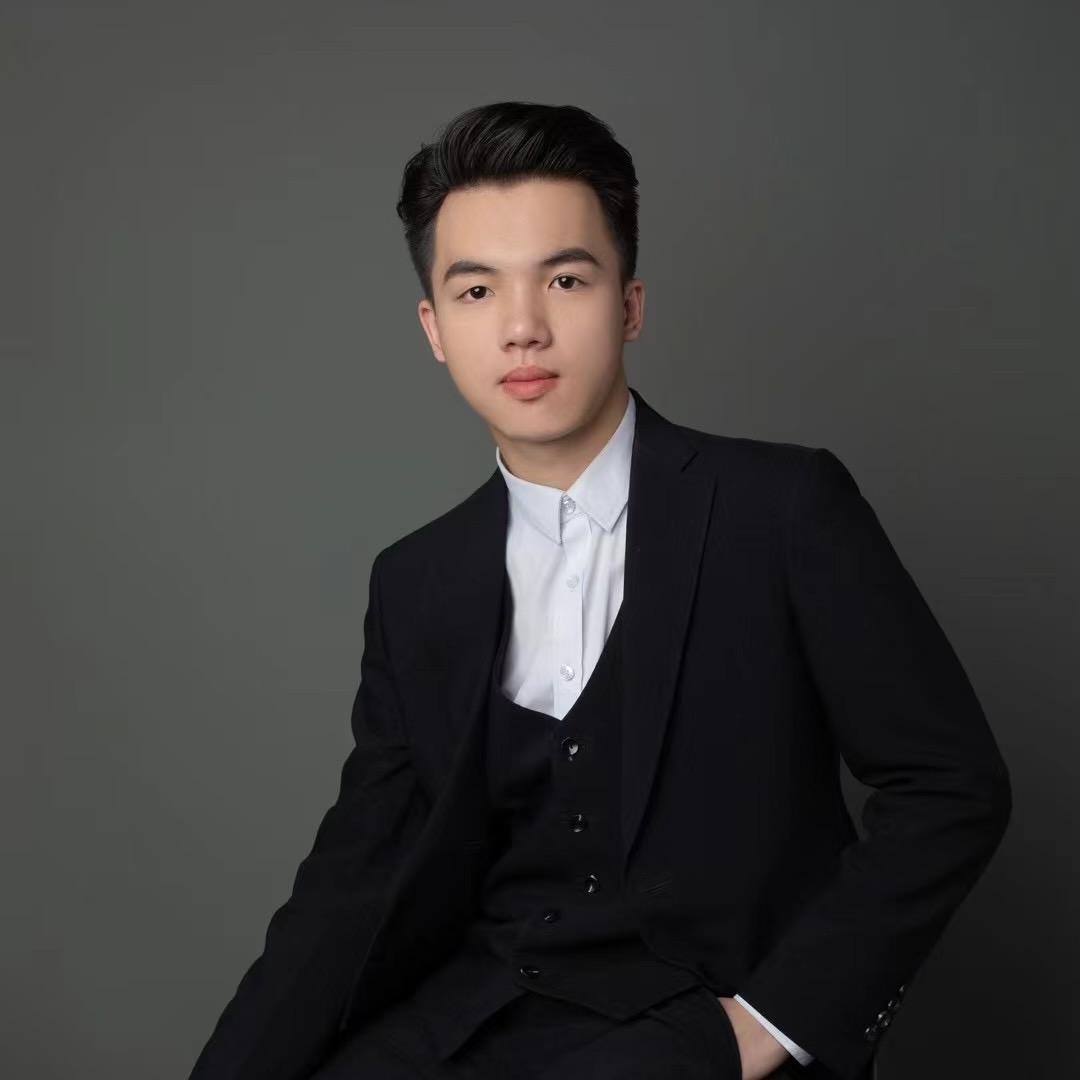 翡翠珠宝少东
