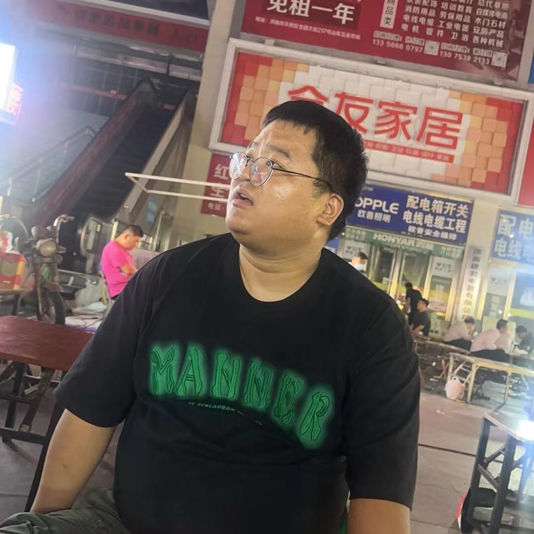 萌奎先生与二手电脑