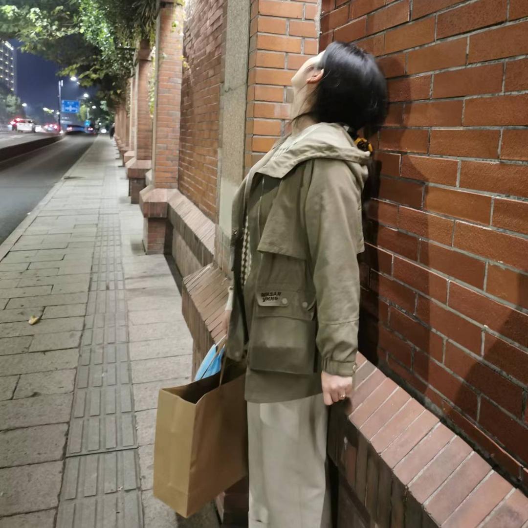 小罗在这