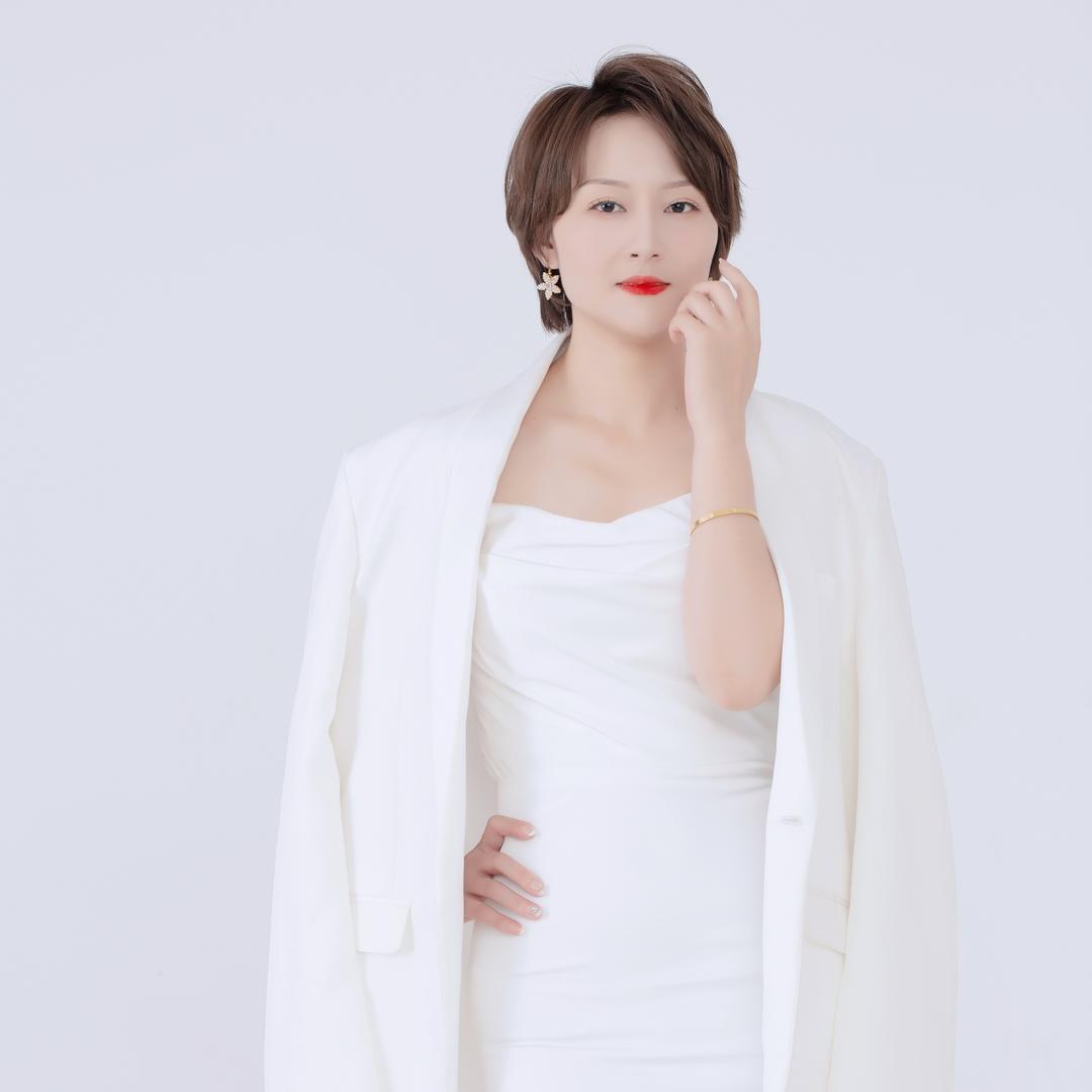 阳谷做美容卖女装的刘晶晶