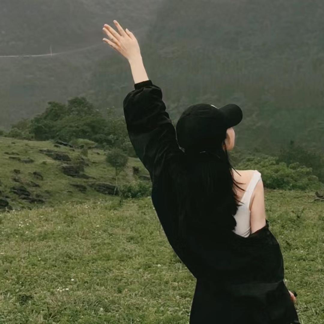 企鹅偷喝冰阔落🥤