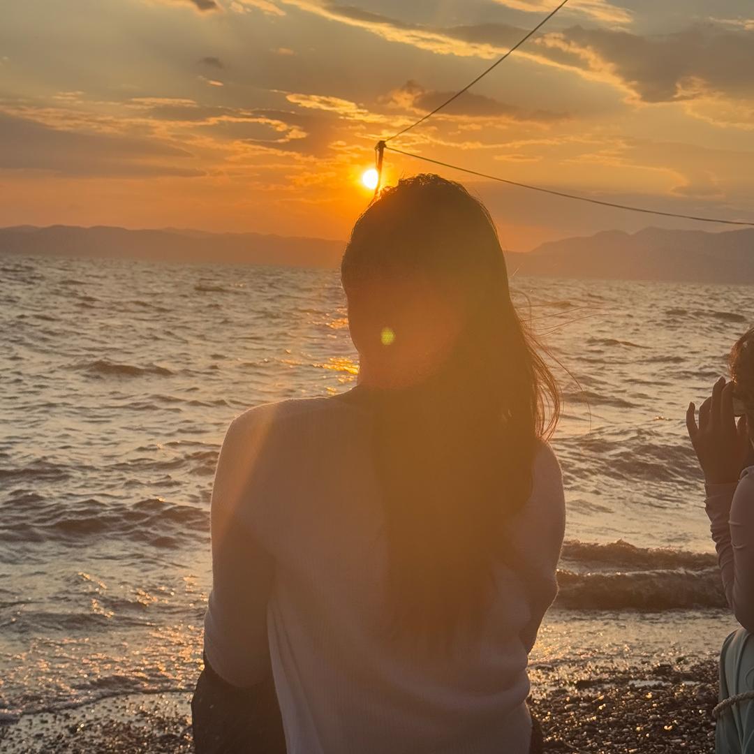 是小余不是小鱼