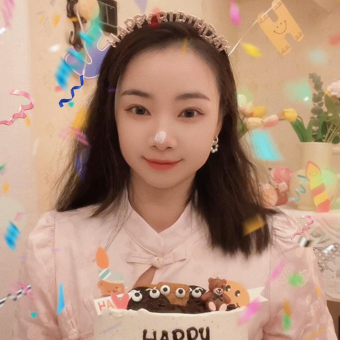 加炸蛋的烤冷面 .😋