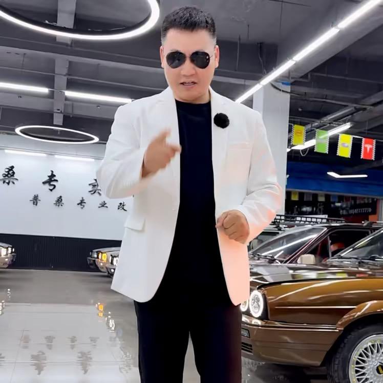 坤哥说车（情怀普桑）