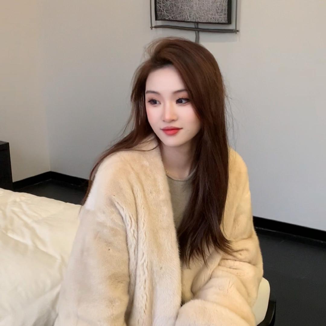 乔伊一·Qyy（水貂上新）