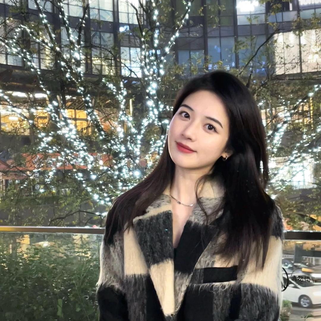 爱笑的女孩（优选好物）