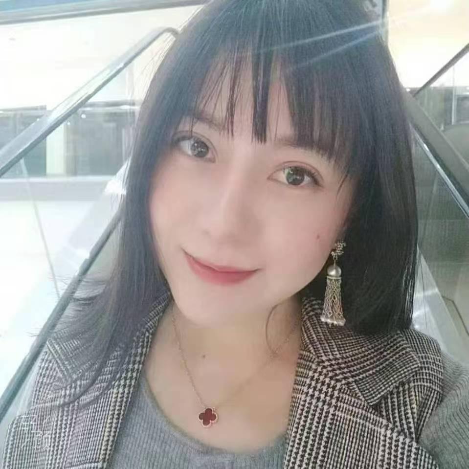 露露老师lulu