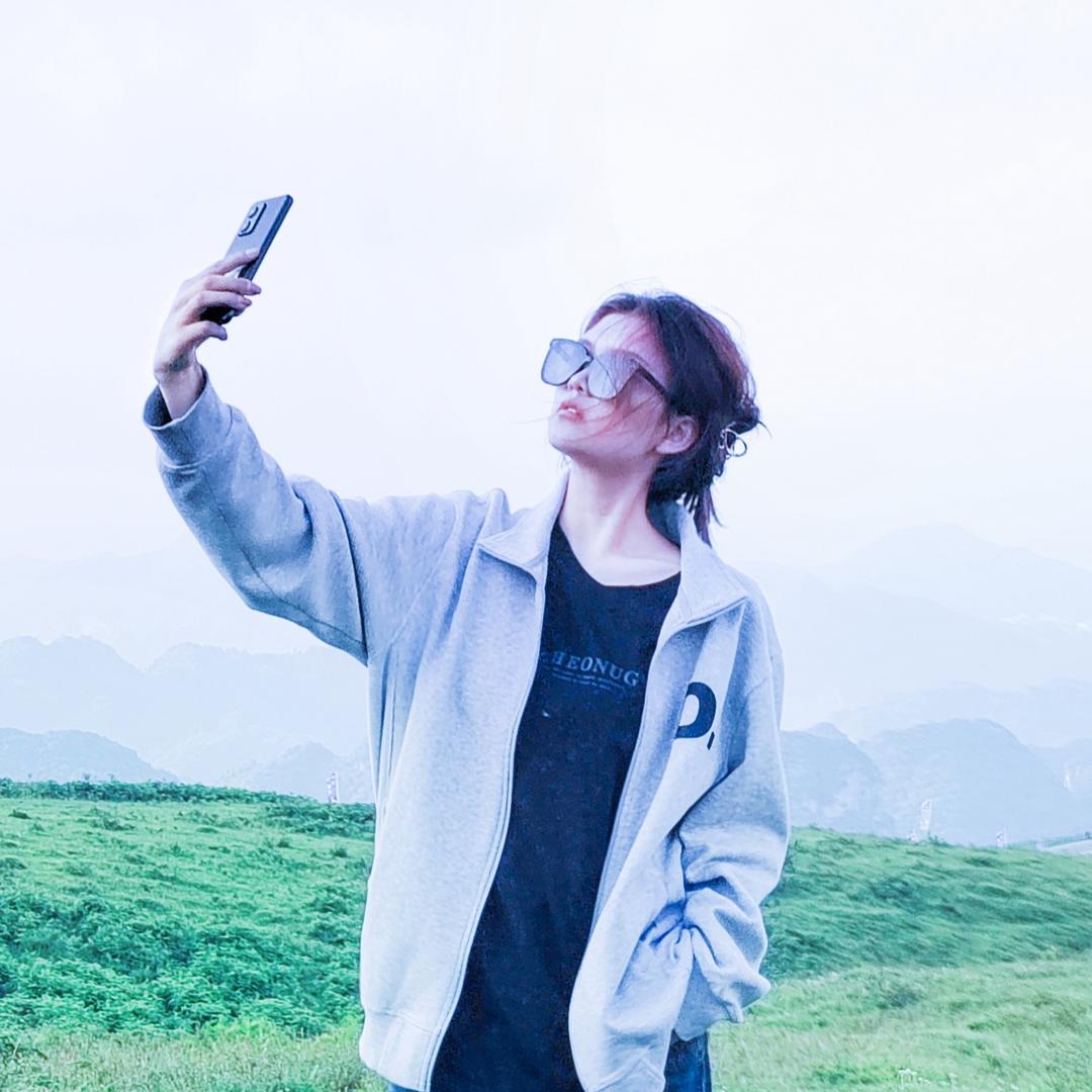 戈凹