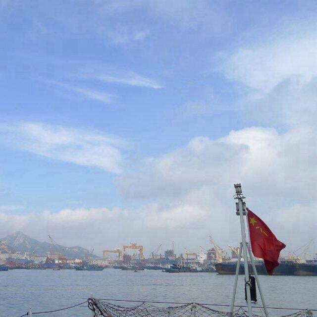 易慕舟