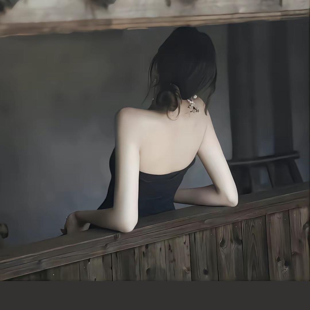 莹莹籽吖