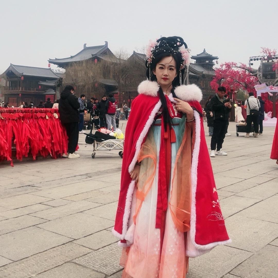 莉利娅俄罗斯海参崴国际旅行社