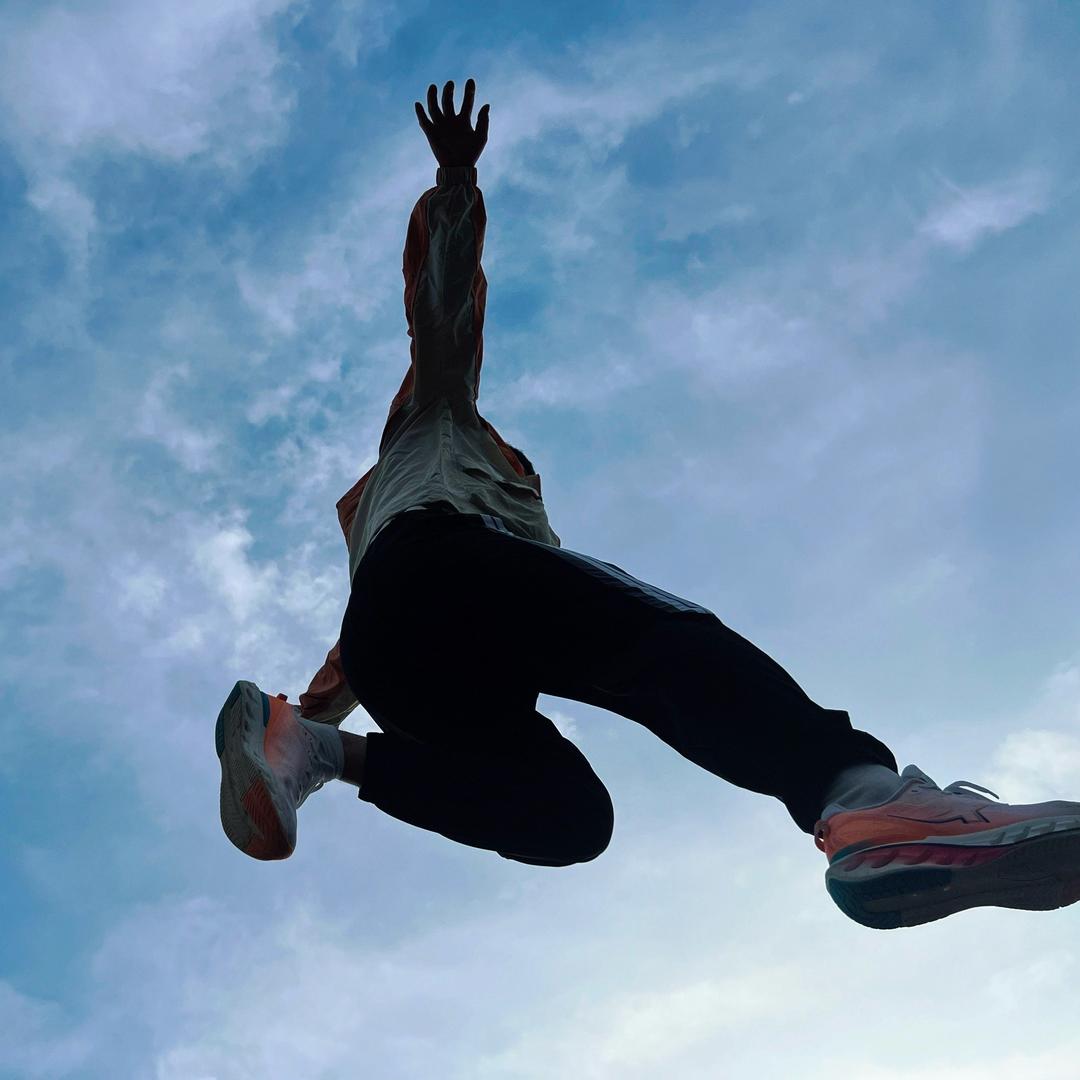 𝕎𝕒ཽ𝕟ۖ𝕘ۣۖ事☞随风🇨🇳