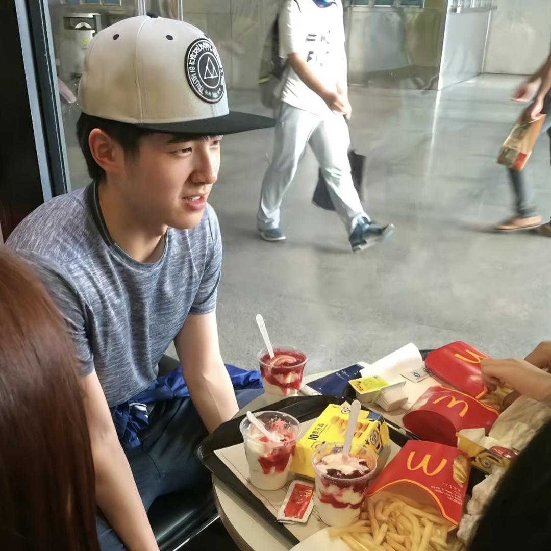 左珥