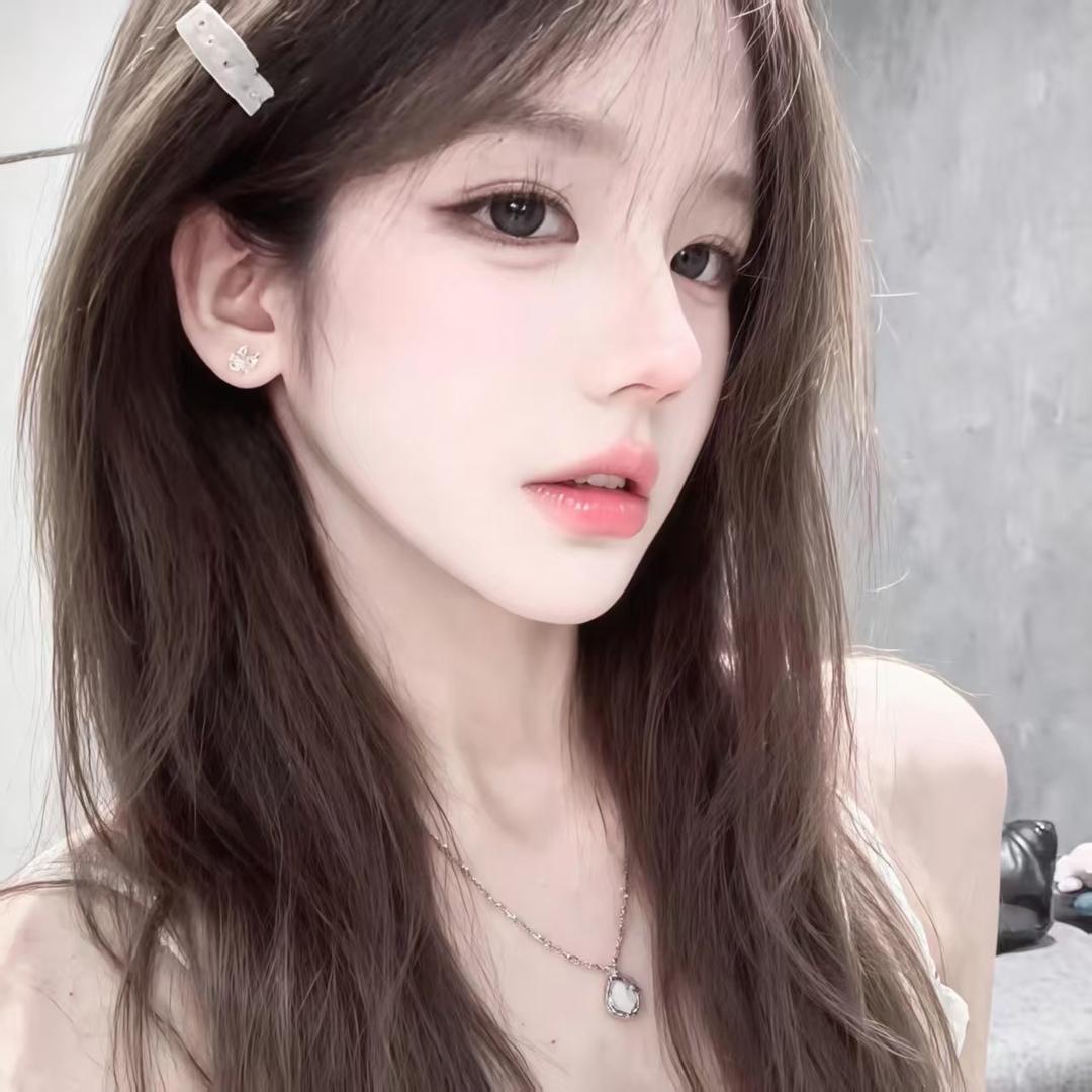 手腕处的红痣