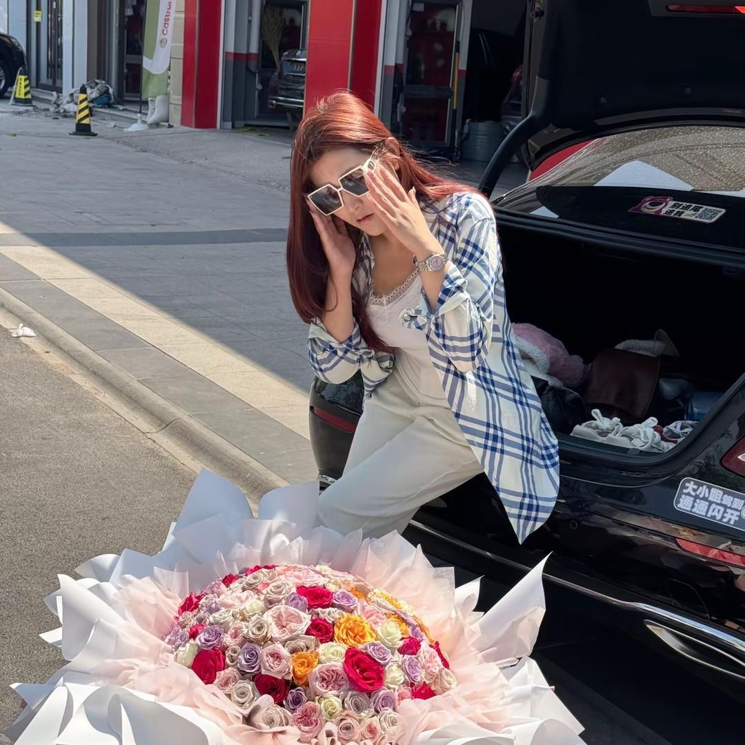 花啡花咖啡鲜花店