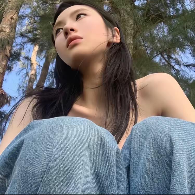 小远.