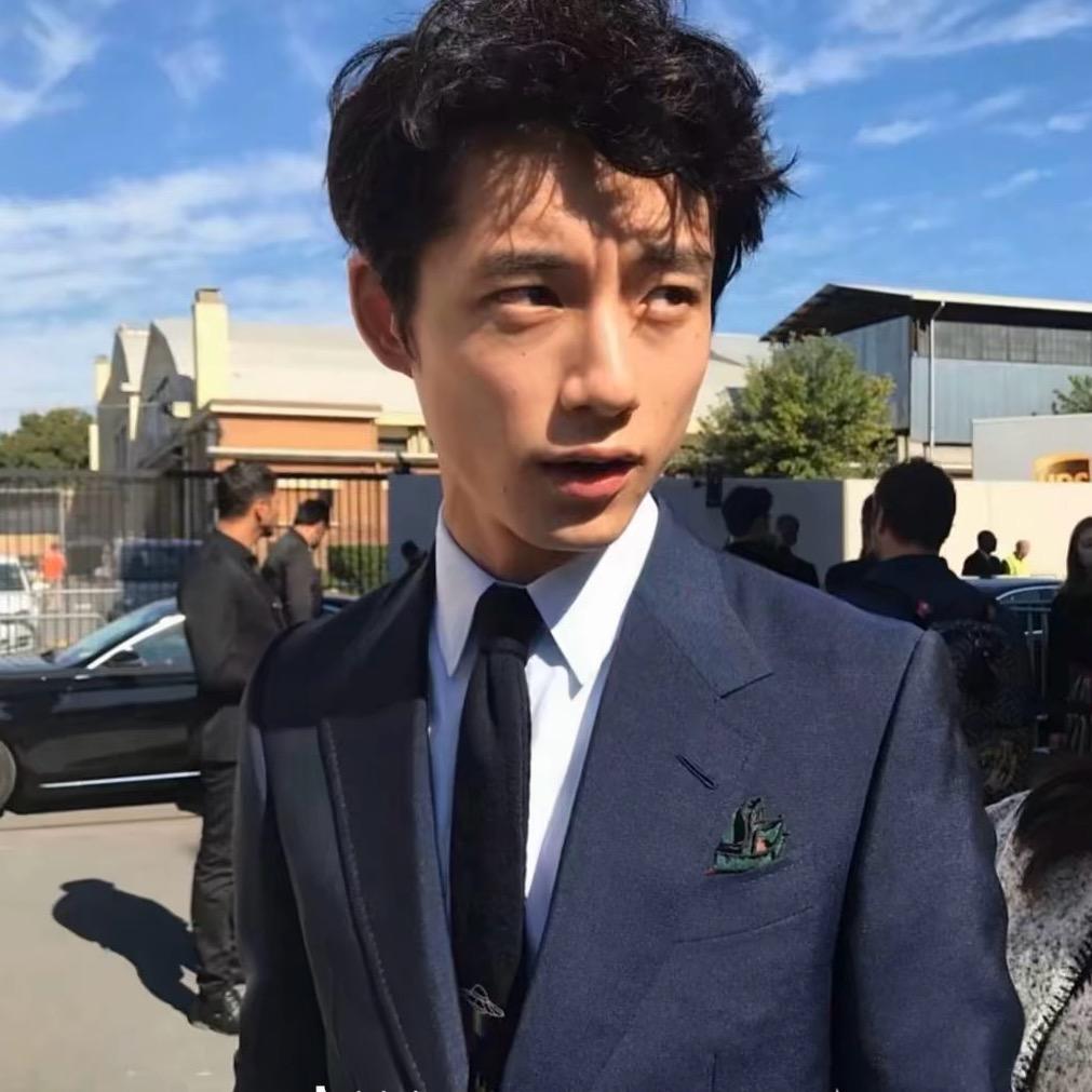 小学生 🧑🎓