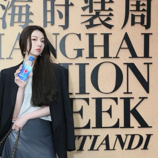 不是别人