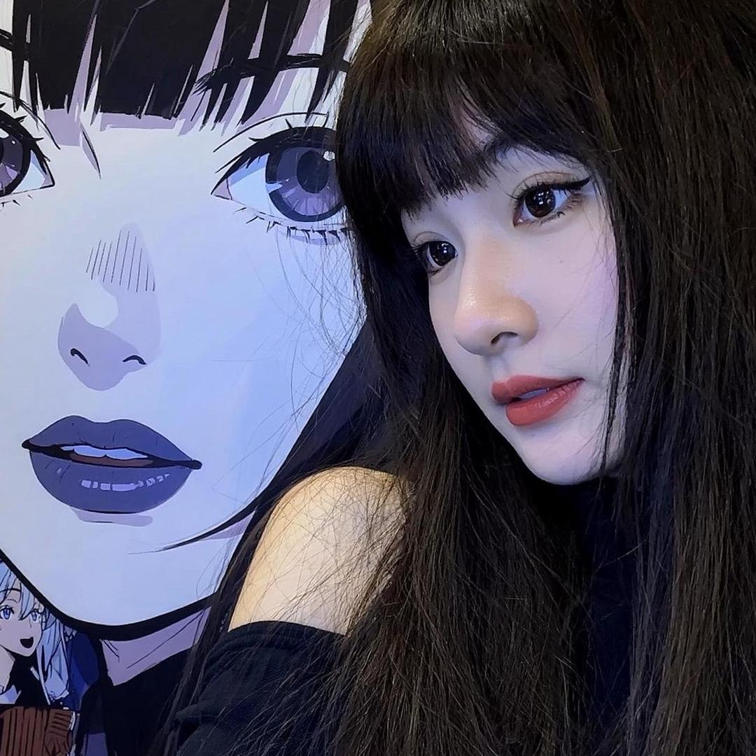 JIE洁子