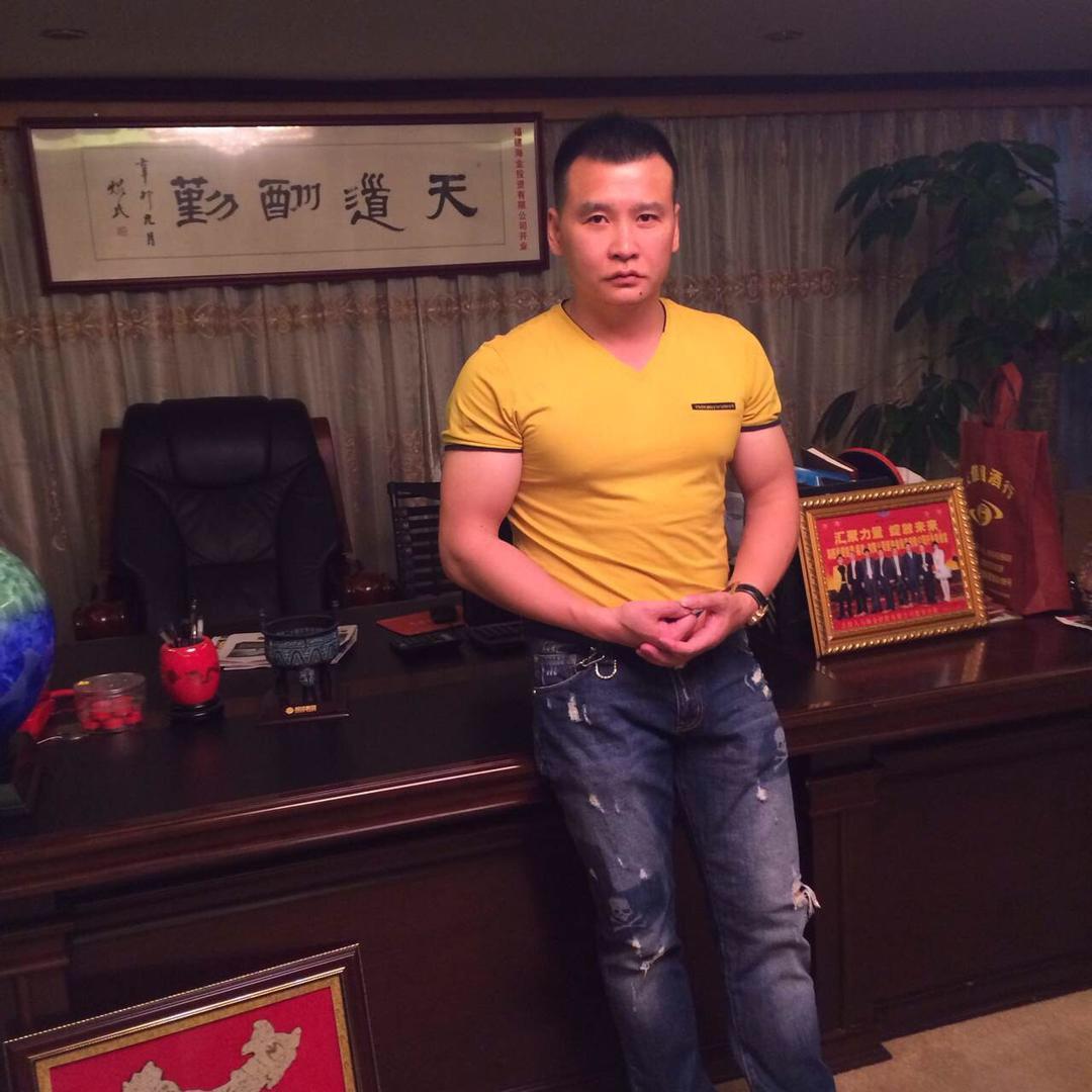 周建新(小新哥)🙏🏻🙏🏻🙏🏻
