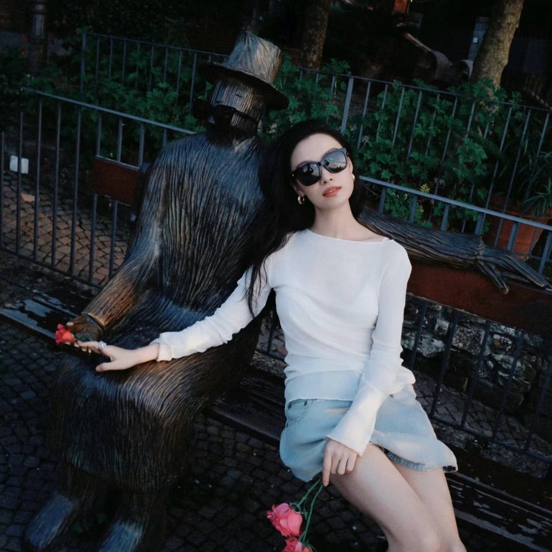 2025🧏🏻‍♀️