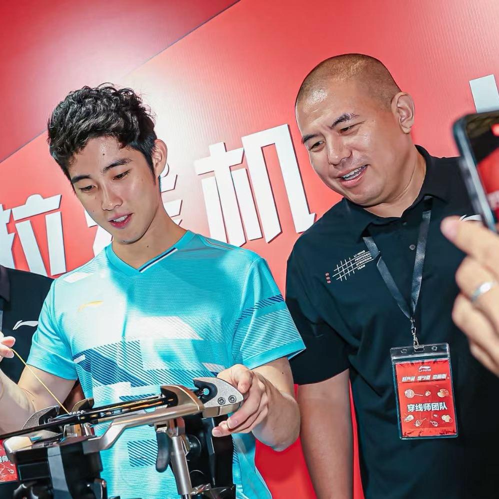 李宁万达体育专卖店印象