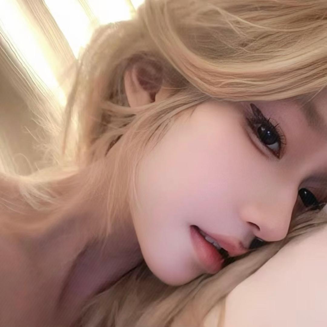 小u.