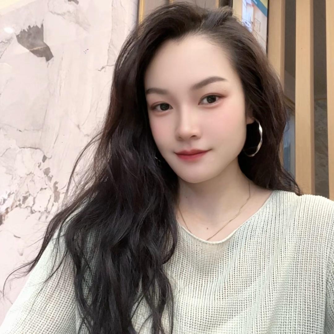 · 爱笑的眼睛.