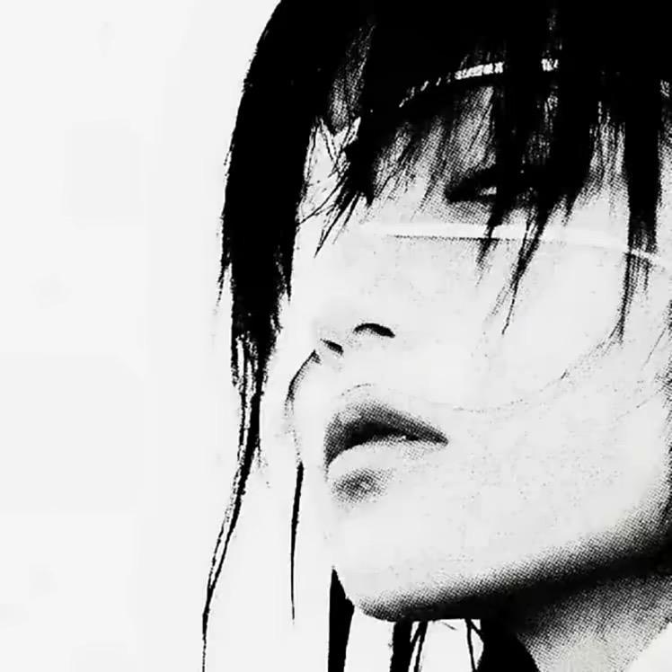 心比铁都硬的男人