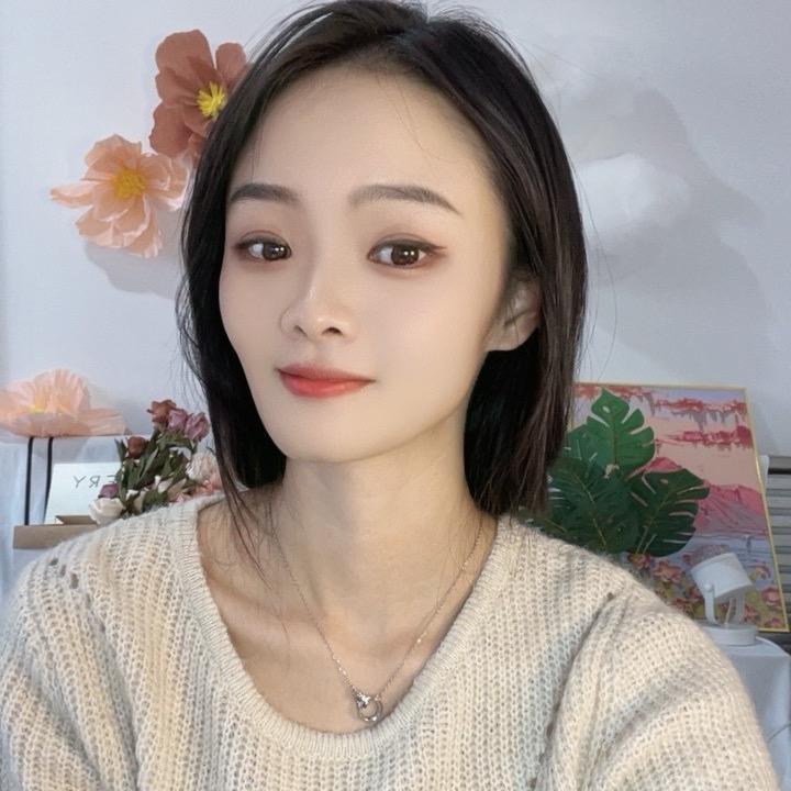 格格吃螃蟹🦀