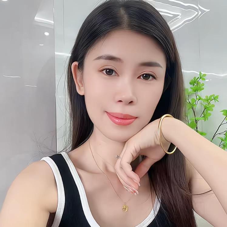 敏敏吖