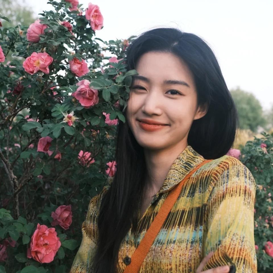 吃一盒梅子.