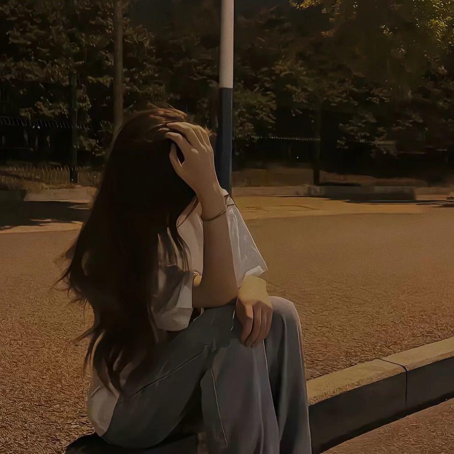 长丰县双墩镇兰影美甲店