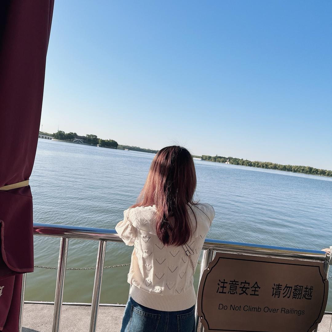 时光、淡了回忆……